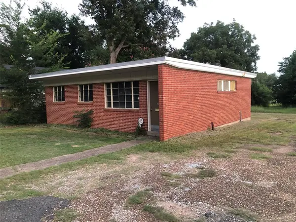 Shreveport, LA 71106,233 E 69th Street