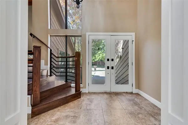 Arlington, TX 76013,2203 Southcrest Drive