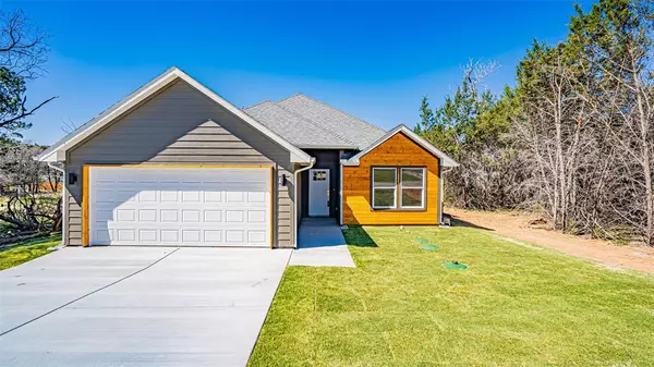 Granbury, TX 76048,924 Bosque River Drive