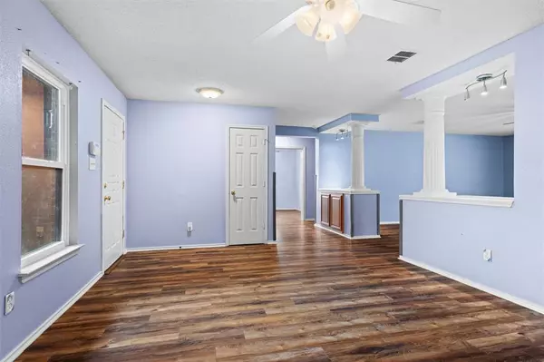 Haltom City, TX 76137,5281 Dillon Circle