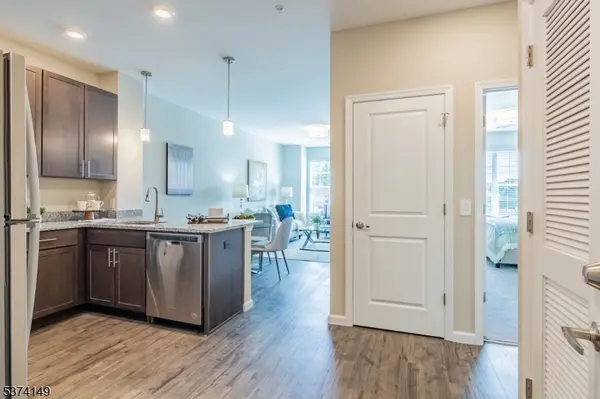 54 N Main St #413, Wharton Boro, NJ 07885