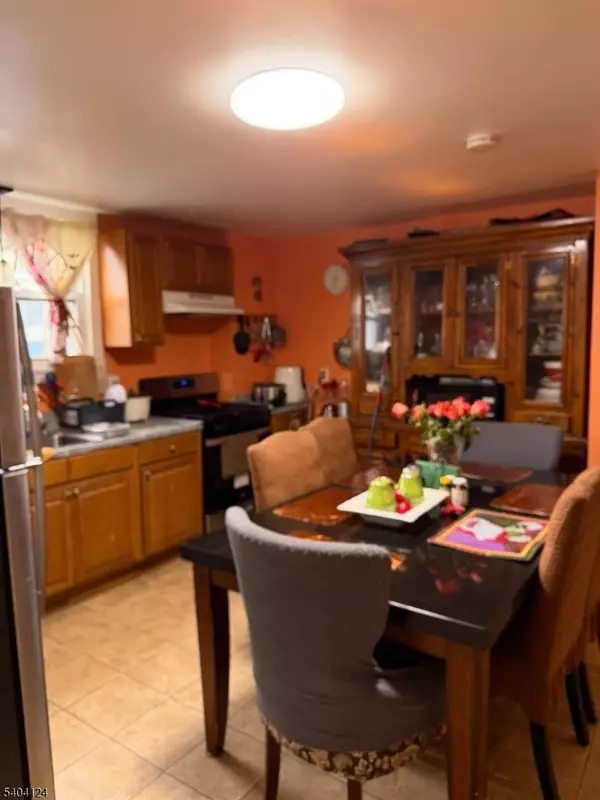 Belleville Twp., NJ 07109,146 Heckel St