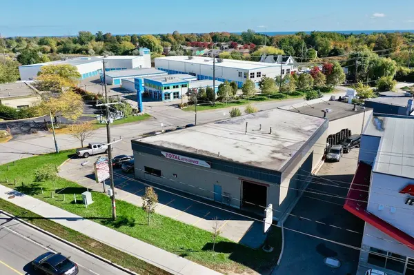 518 Centennial RD N #1, Toronto E10, ON M1C 2A6