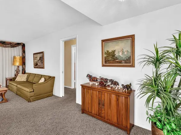 Hollywood, FL 33021,407 S Highland Dr