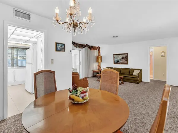 Hollywood, FL 33021,407 S Highland Dr