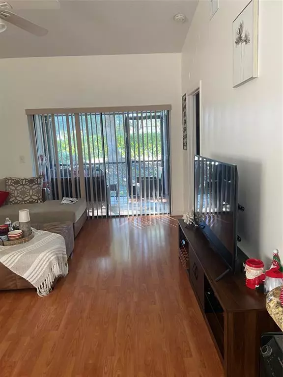 Coral Springs, FL 33071,9641 Riverside Dr #F1