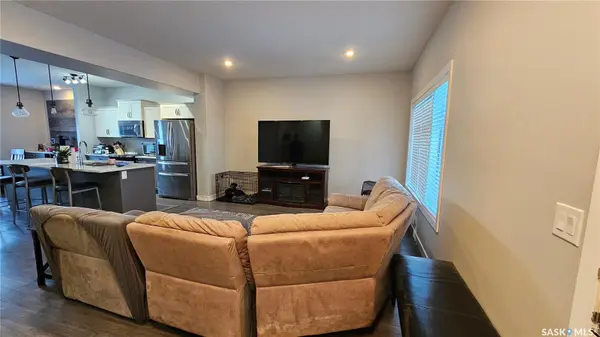 Saskatoon, SK S7T 0S7,719 Pringle CRESCENT