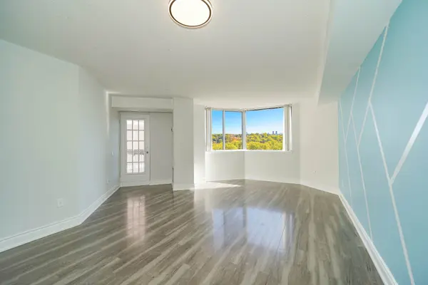 Toronto W10, ON M9W 6A6,236 Albion RD #901