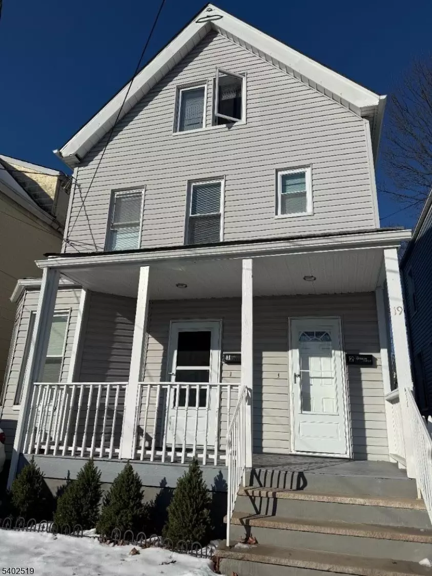 West Orange Twp., NJ 07052,19 Cross St #1