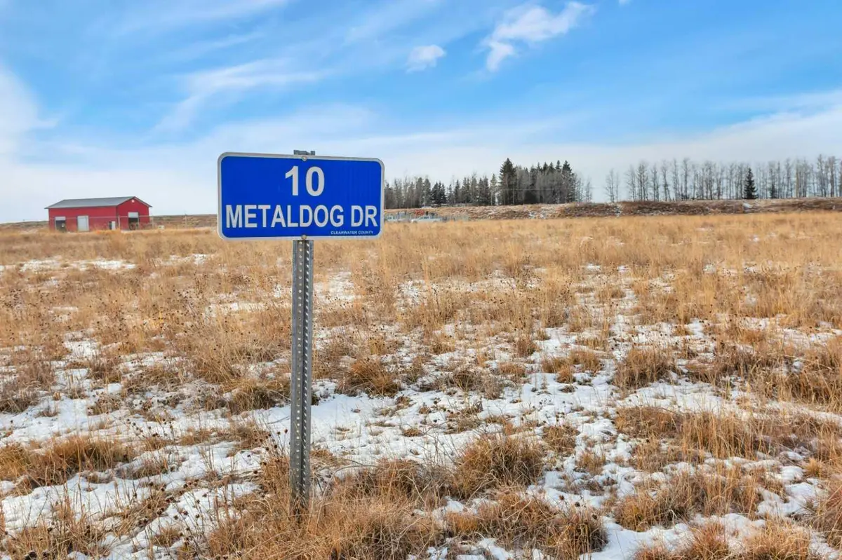 10 METALDOG DR, Rural Clearwater County, AB T4T 2A2
