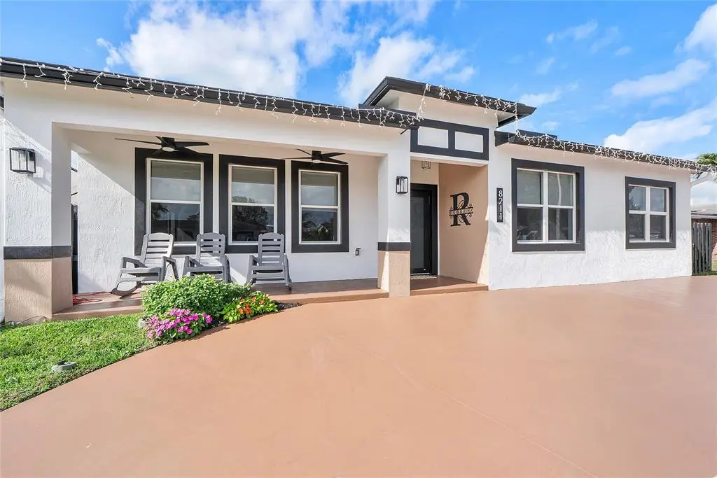 Tamarac, FL 33321,8211 NW 74th Ave