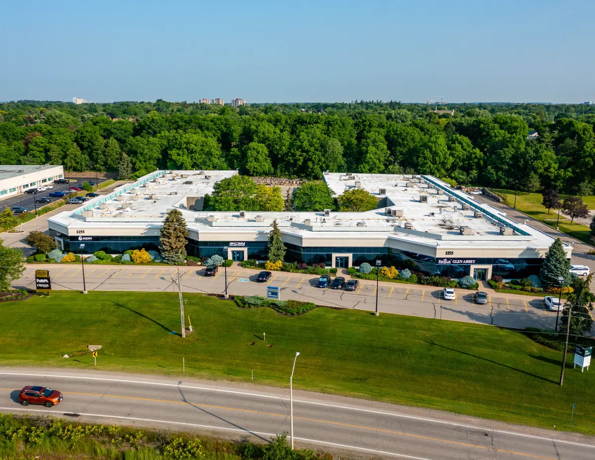 1155 North Service RD W #18, Oakville, ON L6M 3E3