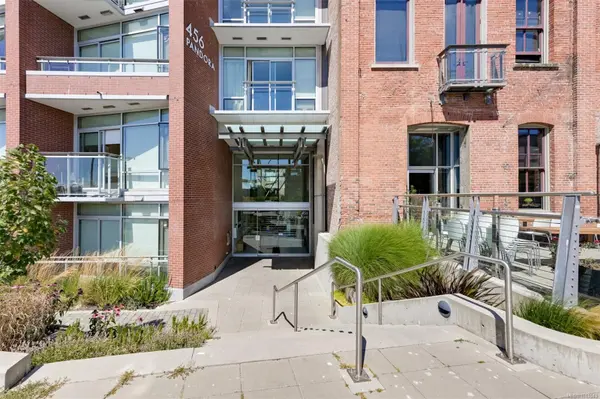 456 Pandora Ave #403, Victoria, BC V8W 0E3