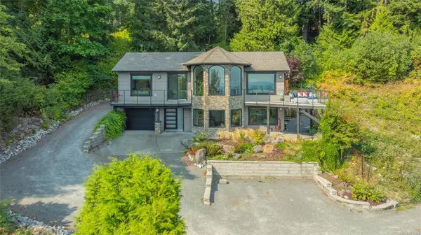 824 Craig Rd, Ladysmith, BC V9G 2C4