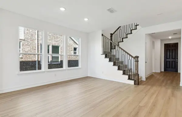 Pilot Point, TX 75009,5854 Blackwell Avenue