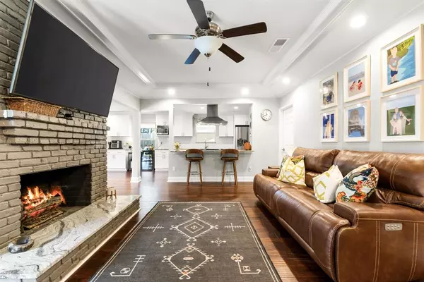 Dallas, TX 75229,3236 Merrell Road