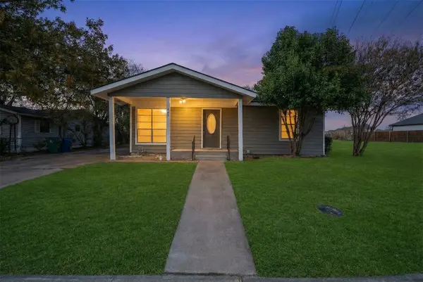 Waxahachie, TX 75165,505 Perry Avenue