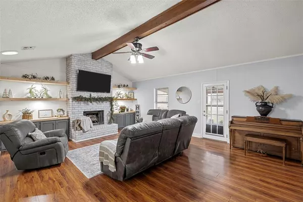 Elm Mott, TX 76640,107 Woody Ray Drive