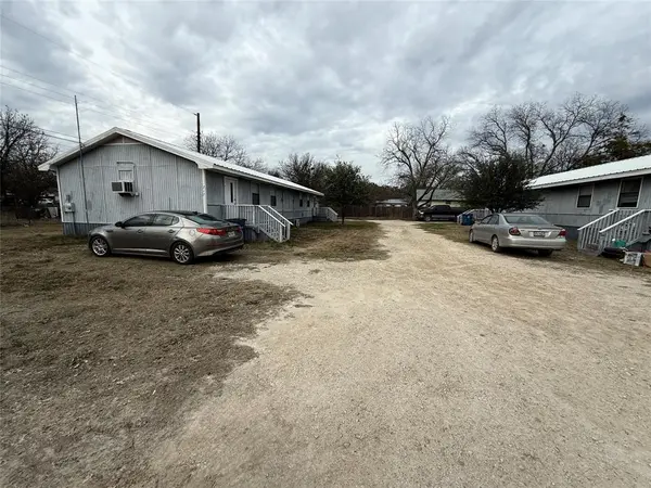 217 2nd Street, Cross Plains, TX 76443