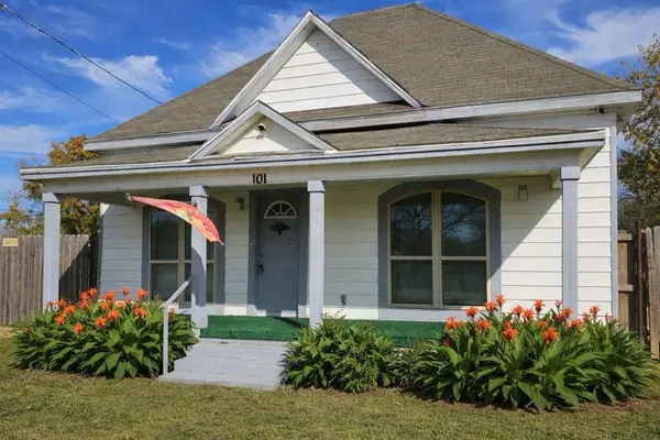 Petrolia, TX 76377,101 S Walnut Street