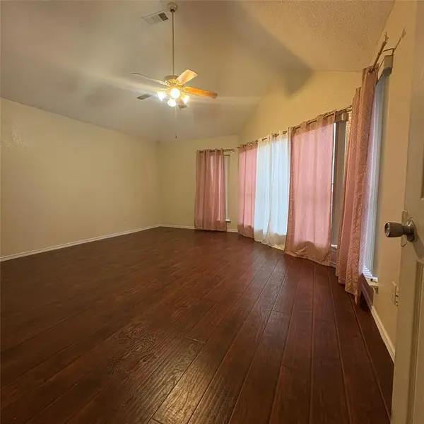 Mesquite, TX 75149,1931 Cutler Drive