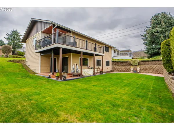 The Dalles, OR 97058,2111 VIEW CT