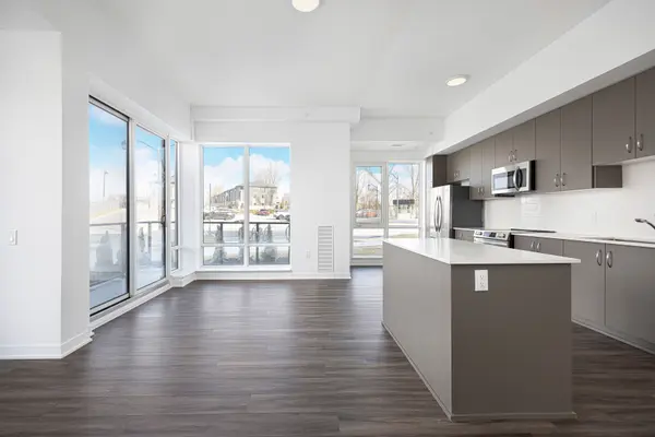 Oshawa, ON L1L 0H8,385 Arctic Red DR #118