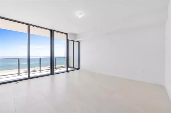 Pompano Beach, FL 33062,900 N Ocean Blvd. #504