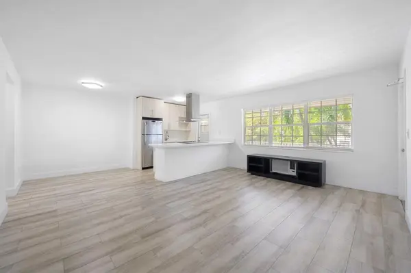 6565 Santona St #B16, Coral Gables, FL 33146