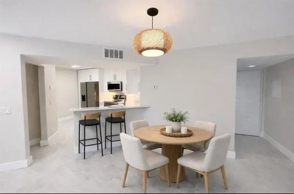 Coral Springs, FL 33067,9055 Wiles Rd #208