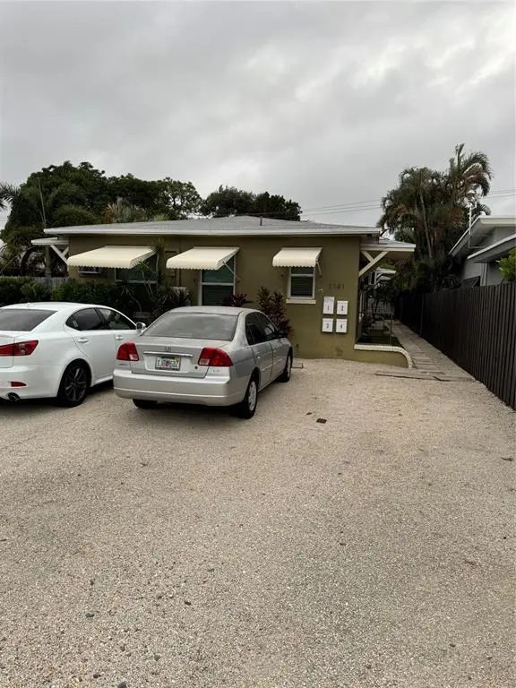 Fort Lauderdale, FL 33304,1141 NE 16th Ave #4