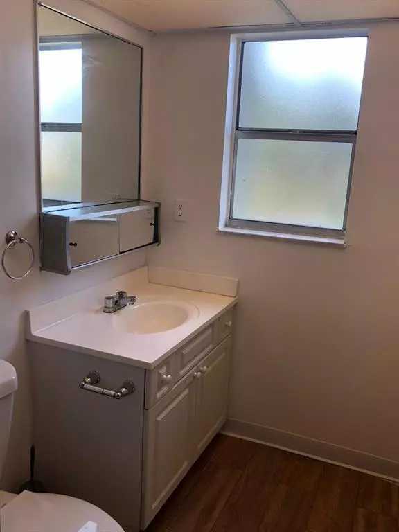 North Lauderdale, FL 33068,1800 N Lauderdale Ave #1304