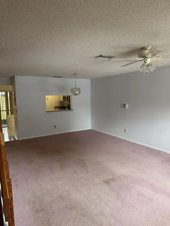 Pembroke Pines, FL 33026,621 NW 105th Way