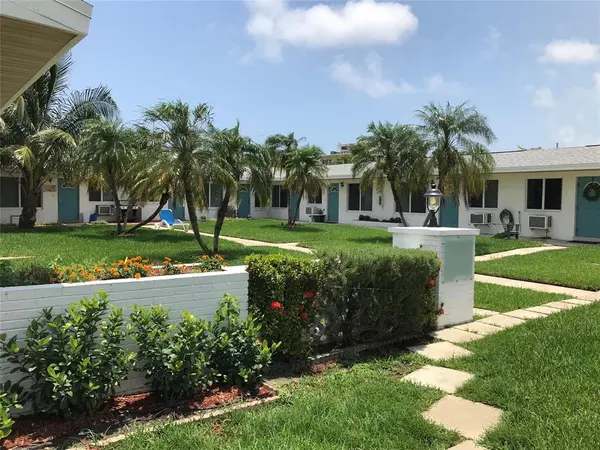 Hallandale Beach, FL 33009,120 NE 10TH AVE #1