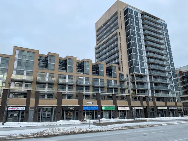 Burlington, ON L7L 0E4,1940 Ironstone DR N #104