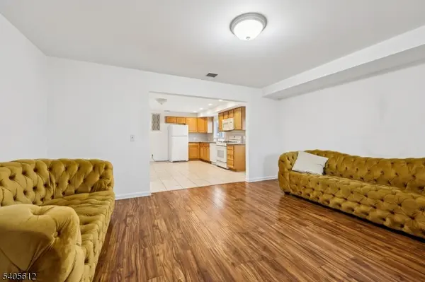 Garfield City, NJ 07026,348 River Dr #1