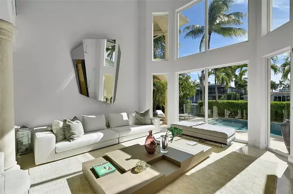 Fort Lauderdale, FL 33308,35 Fort Royal Is