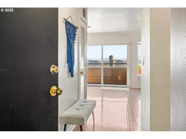 Portland, OR 97239,3515 SW BARBUR BLVD #P1