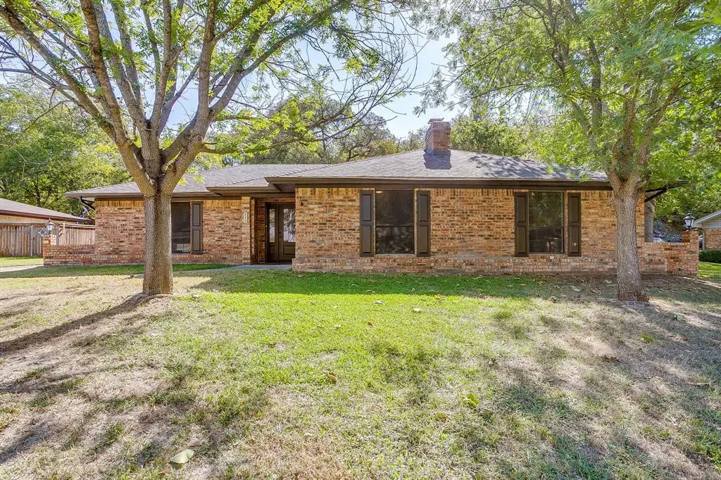 313 Hidden Valley Drive, Aledo, TX 76008