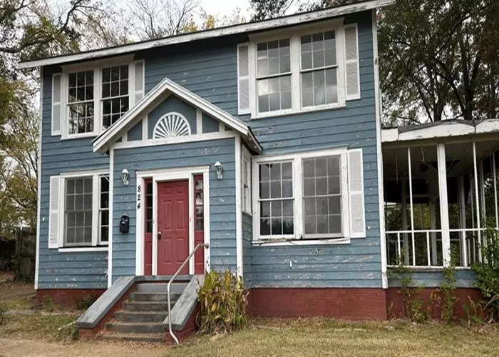 Shreveport, LA 71104,824 Columbia Street