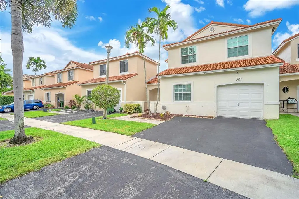 Pembroke Pines, FL 33029,17825 SW 10 th CT #17825