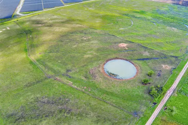 Penelope, TX 76676,619 Hcr 3220