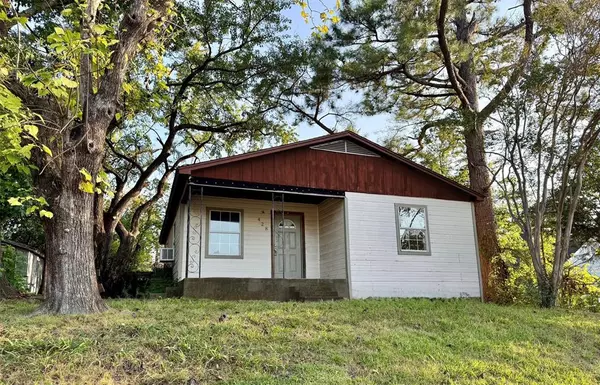 428 E Elm Street, Denison, TX 75021