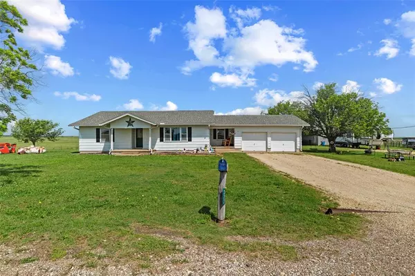 Penelope, TX 76676,333 Hcr 3225