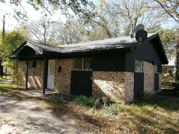 Commerce, TX 75428,1711 Ash Street