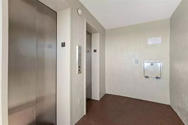 Deerfield Beach, FL 33441,1537 E Hillsboro Blvd #745