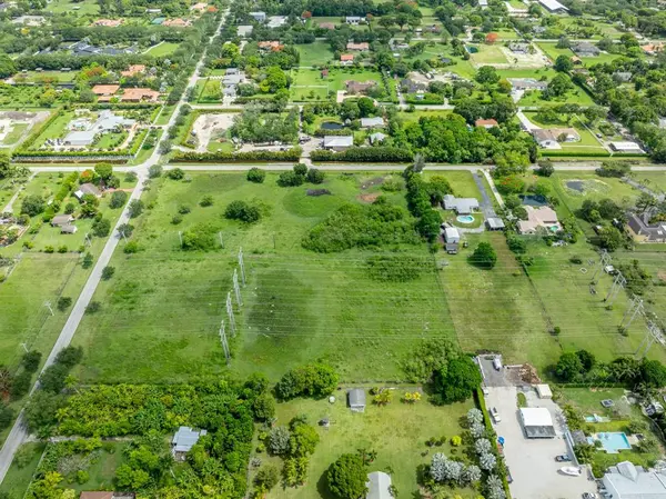 Southwest Ranches, FL 33331,66 SW Street