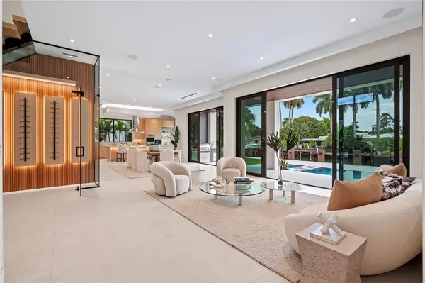 Fort Lauderdale, FL 33301,2405 Castilla Isle