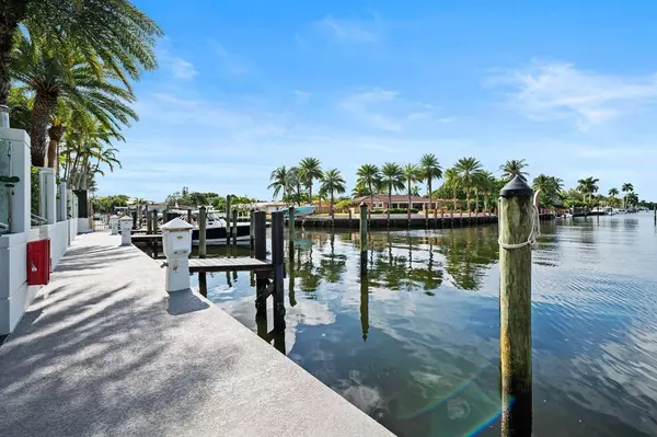 Lauderdale By The Sea, FL 33308,240 Shore Ct