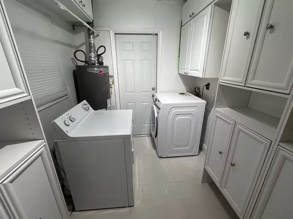 Fort Lauderdale, FL 33334,40 NE 48th St